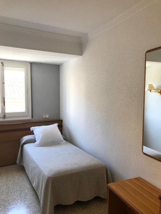 Hostal Can Pou Vidreres Kültér fotó