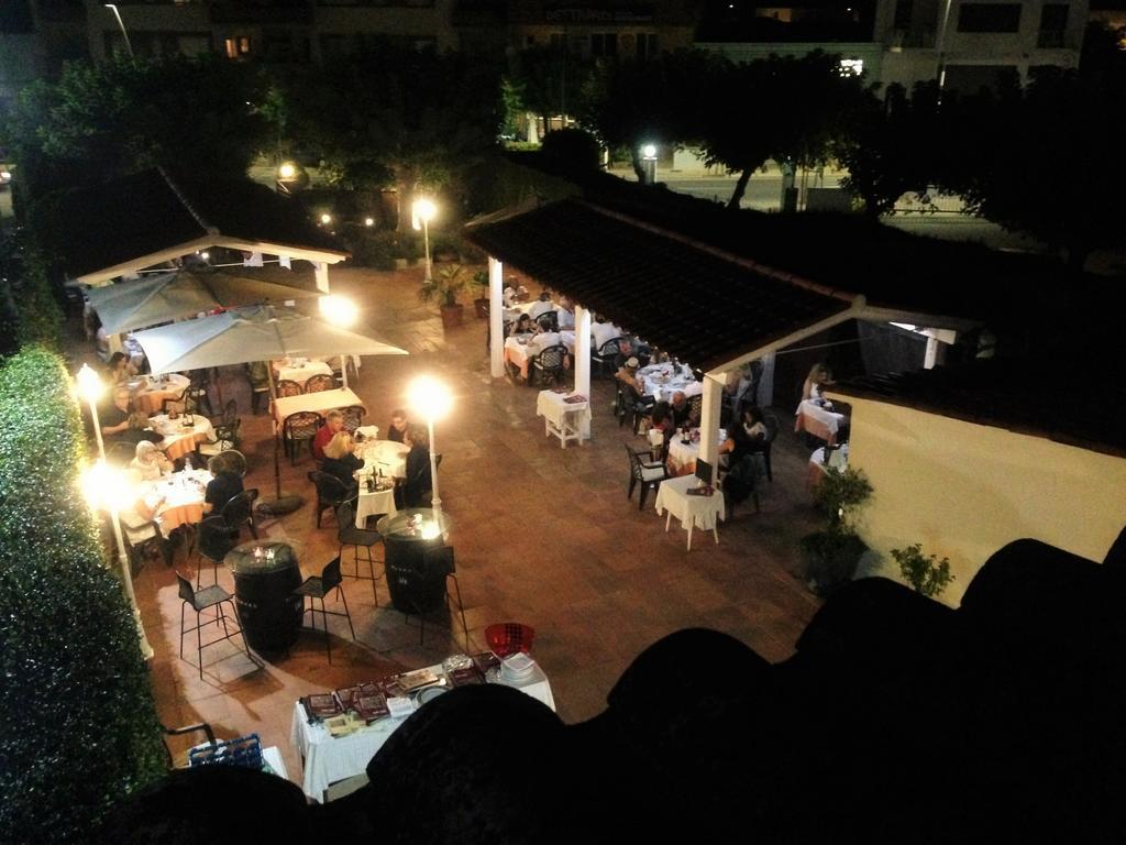 Hostal Can Pou Vidreres Kültér fotó
